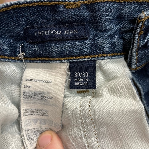 Tommy Hilfiger Jeans Freedom Jeans Women’s Straight Leg 90s 30”x30” - Picture 3 of 3